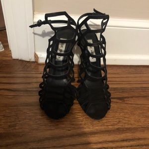 Steve Madden black heels